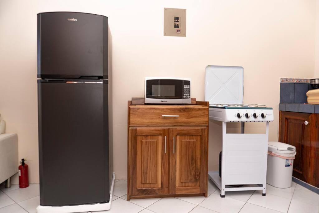 Guápiles Apartamento Daly 3 מראה חיצוני תמונה