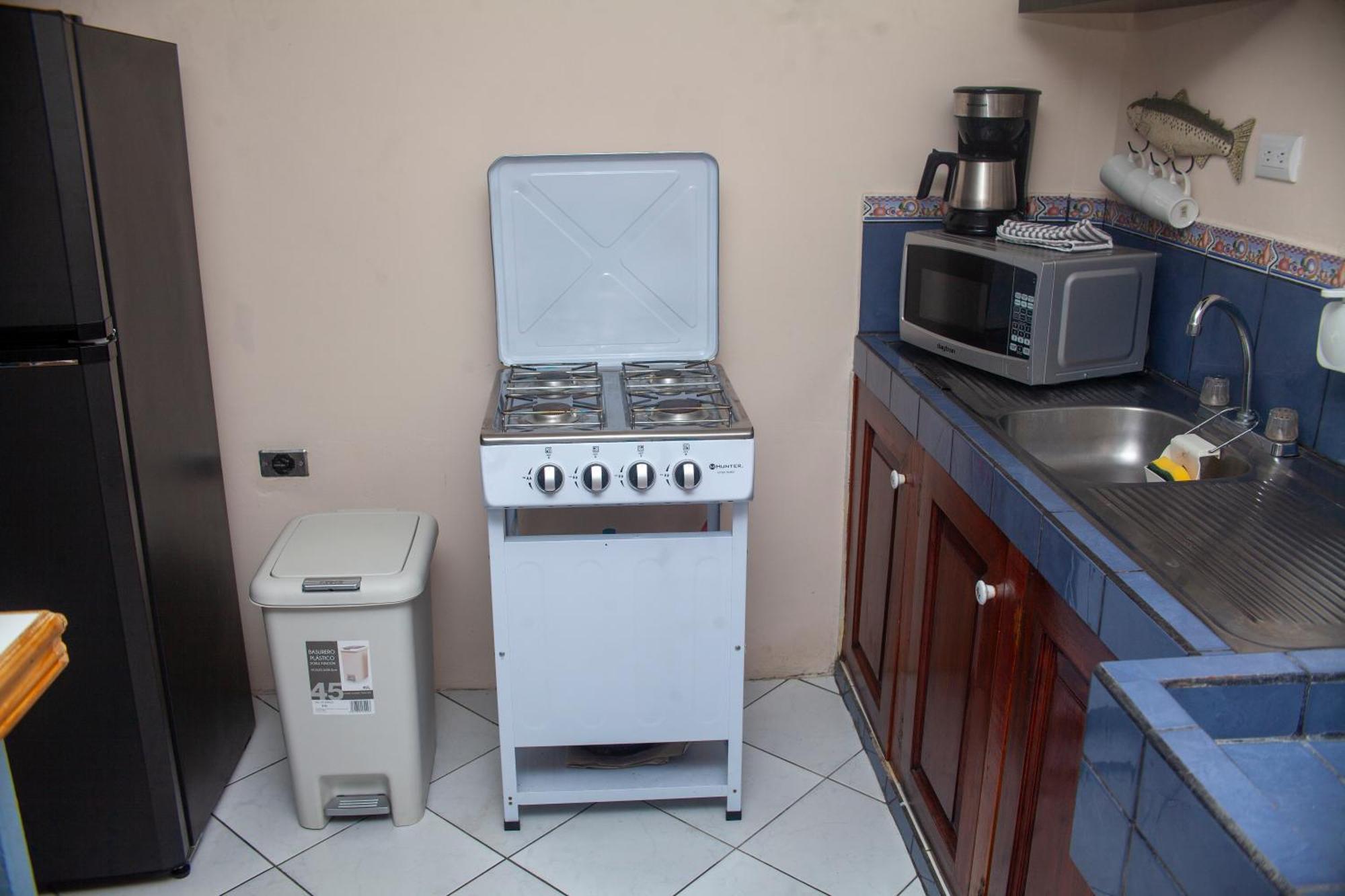 Guápiles Apartamento Daly 3 מראה חיצוני תמונה