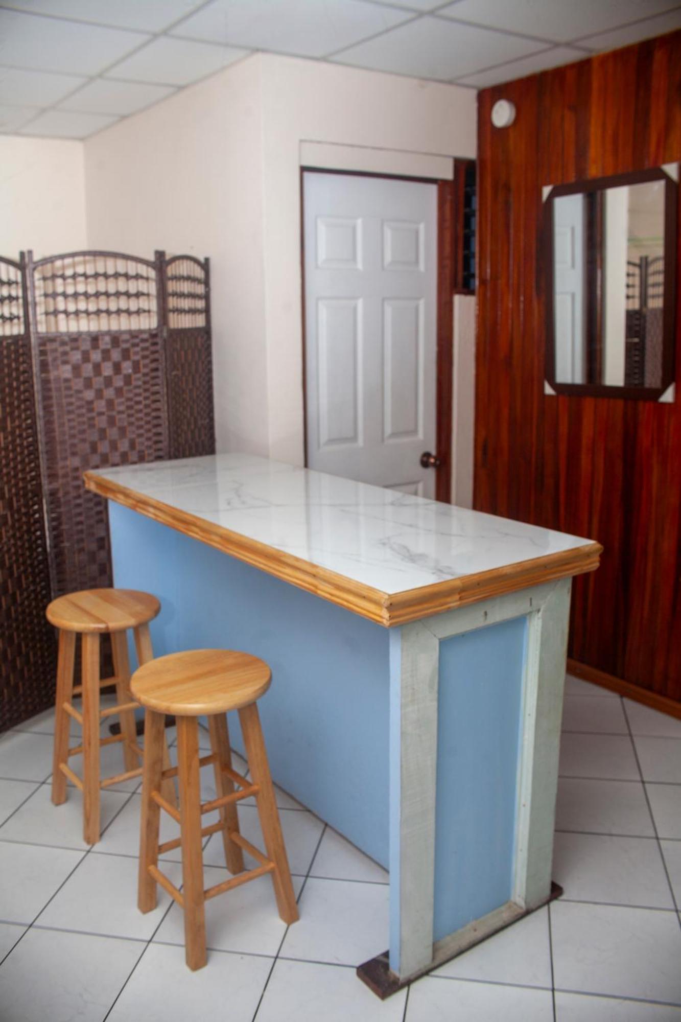 Guápiles Apartamento Daly 3 מראה חיצוני תמונה